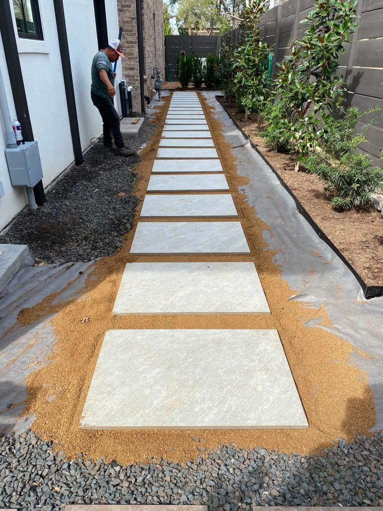 Finished walkway landscape detail by Rainlandscaping